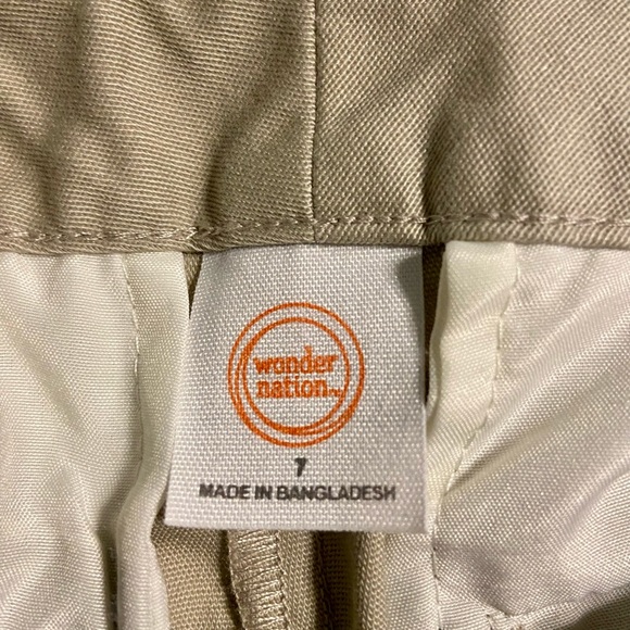 NWOT Wonder Nation Khaki Shorts Size 7 - Picture 4 of 5